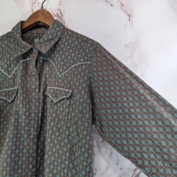 Wrangler Shirt Womens Large Brown Rock 47 Pearl Snap Button Long Sleeve Western - Picture 12 of 13
